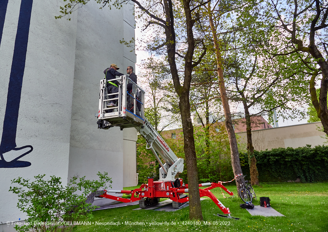 05.05.2023 - Graffiti am Karl-Marx-Ring 75 in Neuperlach